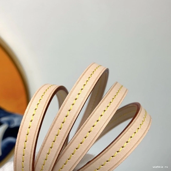 WIS Vuitton Louis POCHETTE ACCESSOIRES 0102